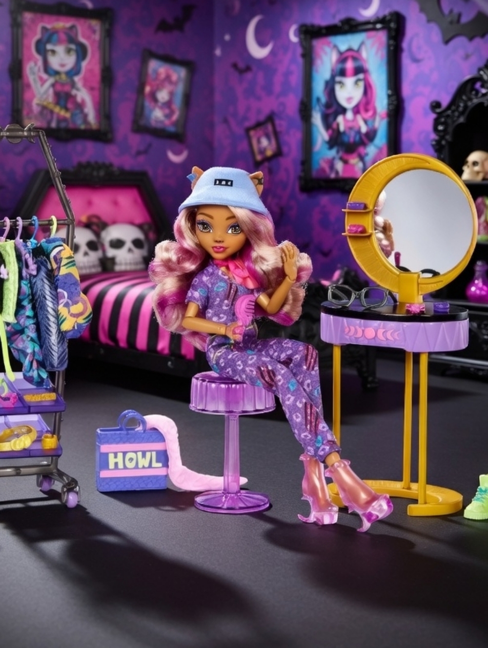 🧨♡Monster High Clawdeen Wolf Studio Playset
